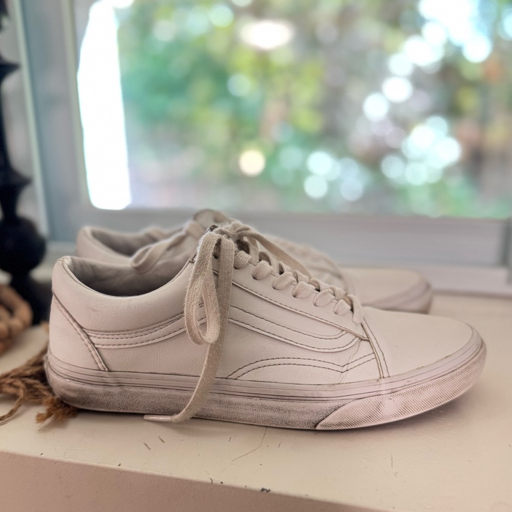 Women’s White Vans